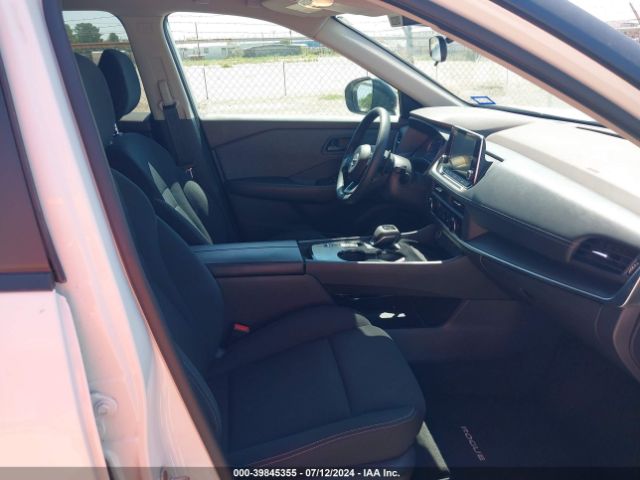 5N1BT3AA0PC792390 Nissan Rogue S Fwd