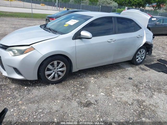 Toyota COROLLA LE 2016 2T1BURHE9GC556695 Image 2