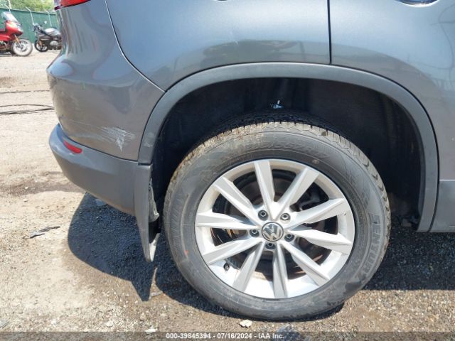 WVGBV3AX2EW625202 Volkswagen TIGUAN SE