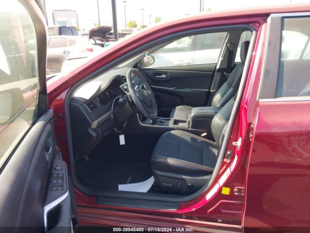 4T1BF1FK4HU667501 Toyota CAMRY SE