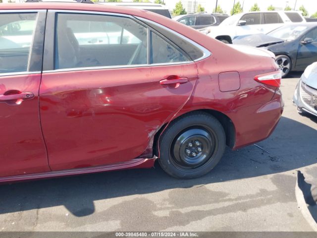 4T1BF1FK4HU667501 Toyota CAMRY SE