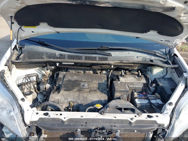 Toyota Sienna Xle 7 Passenger 2015 5TDDK3DC6FS109358 Image 10