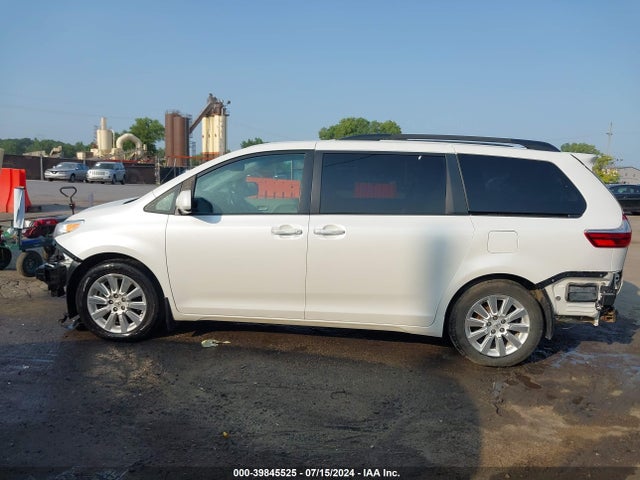 Toyota Sienna Xle 7 Passenger 2015 5TDDK3DC6FS109358 Image 15