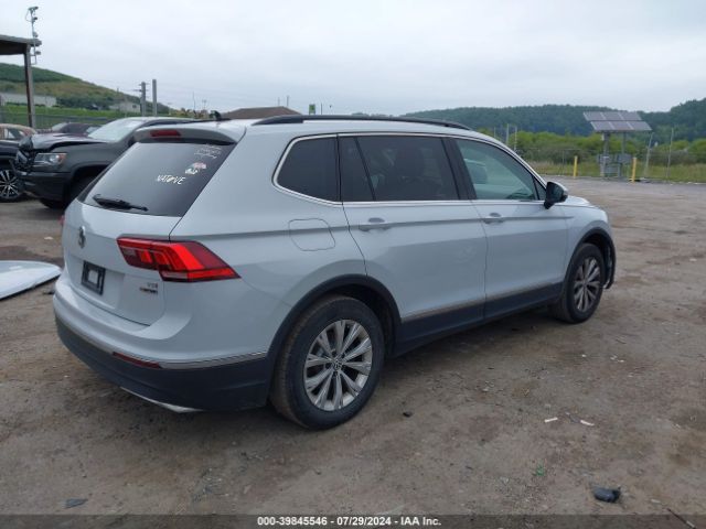 3VV2B7AX1JM001357 Volkswagen Tiguan