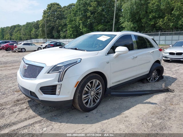 1GYKNFRS2JZ213914 Cadillac Xt5 Premium Luxury