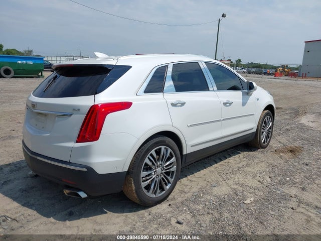 1GYKNFRS2JZ213914 Cadillac Xt5 Premium Luxury