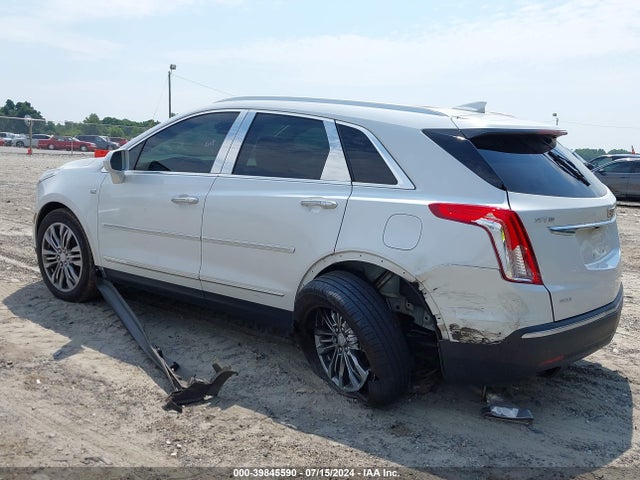 1GYKNFRS2JZ213914 Cadillac Xt5 Premium Luxury