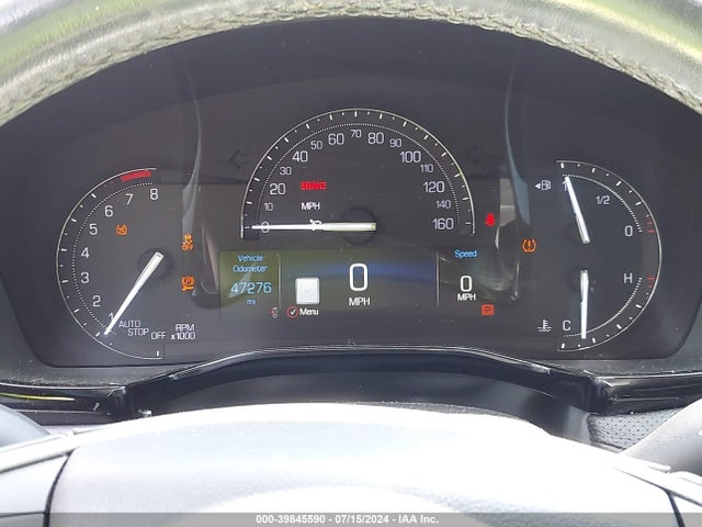 1GYKNFRS2JZ213914 Cadillac Xt5 Premium Luxury