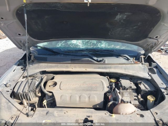 3C4NJCBB7JT494347 Jeep Compass Sun And Wheel Fwd