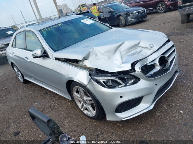 2014 WDDHF8JB2EB035446 main image