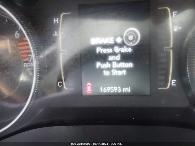 1C4PJLLB9KD110034 Jeep Cherokee Latitude Plus Fwd