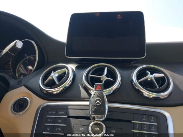 WDCTG4GB4LU028902 Mercedes-Benz Gla 250 4matic