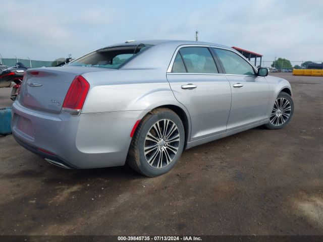 2C3CCAKG1FH792995 Chrysler 300c Awd