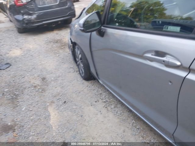 3HGGK5H80KM734395 Honda FIT EX