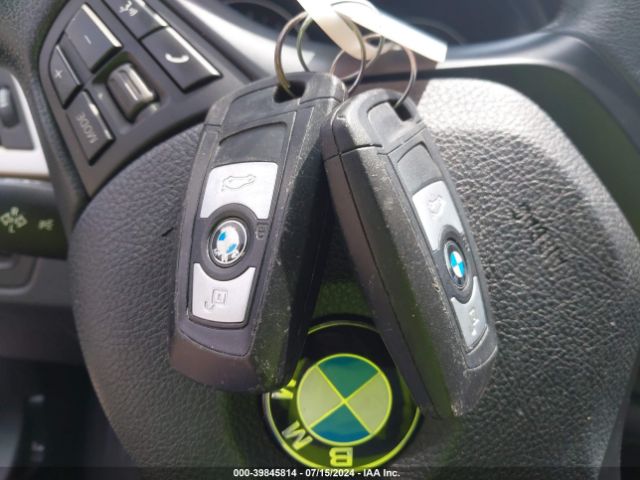 WBA3C3G55FNS75220 BMW 320i Xdrive