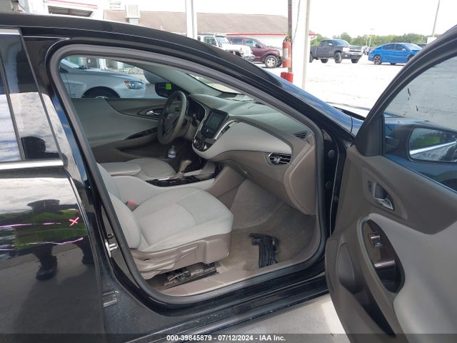 Chevrolet Malibu 1ls 2018 1G1ZB5ST5JF196109 Image 5