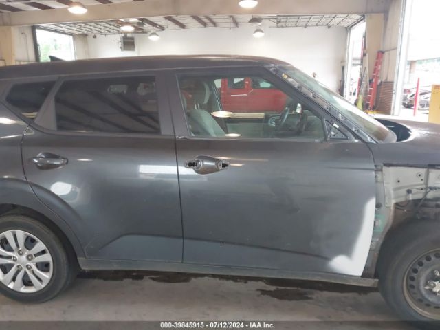 KNDJ23AU2L7723023 KIA SOUL LX