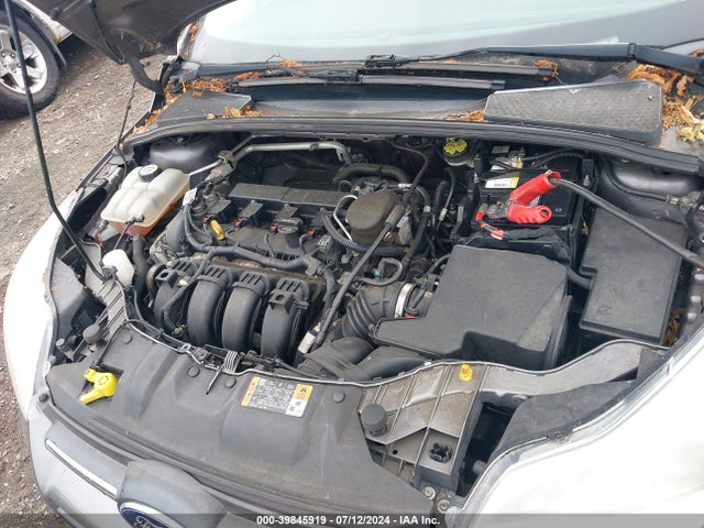Ford FOCUS SE 2014 1FADP3F28EL318905 Image 10