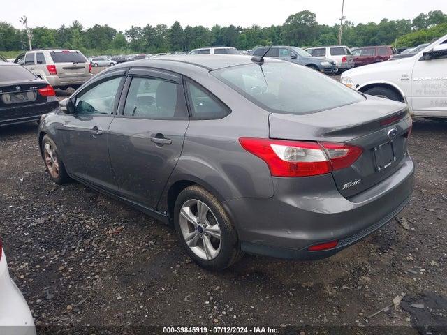 Ford FOCUS SE 2014 1FADP3F28EL318905 Image 3