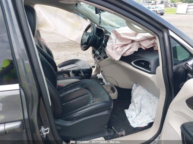2C4RC1DG1MR505973 Chrysler Voyager Lxi
