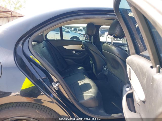 55SWF4JB5GU149076 Mercedes-Benz C 300 Luxury/sport