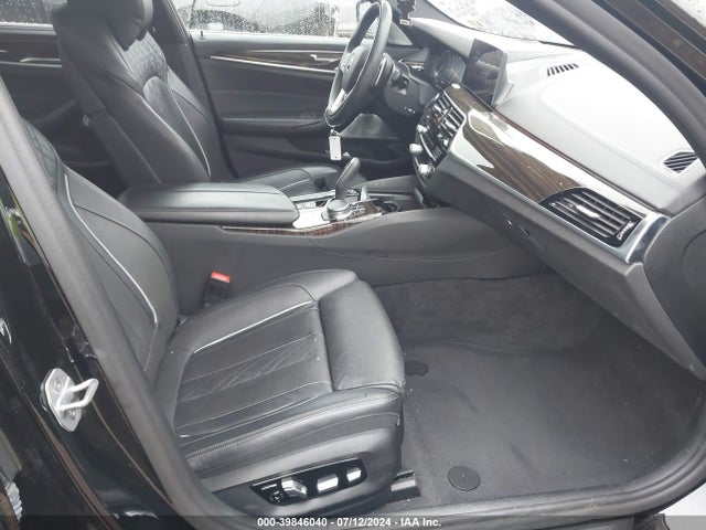 WBAJE5C57KWE66714 BMW 540I