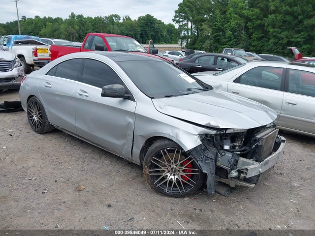 2015 WDDSJ4EB4FN161380 main image