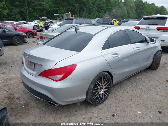Mercedes-Benz CLA 250 2015 WDDSJ4EB4FN161380 Image 4
