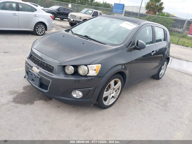 Chevrolet Sonic Ltz Auto 2016 1G1JE6SB8G4158895 Image 2