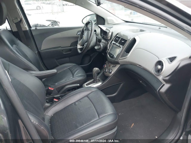 Chevrolet Sonic Ltz Auto 2016 1G1JE6SB8G4158895 Image 5