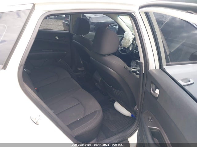 KIA Optima Lx 2016 KNAGT4L32G5107127 Image 8