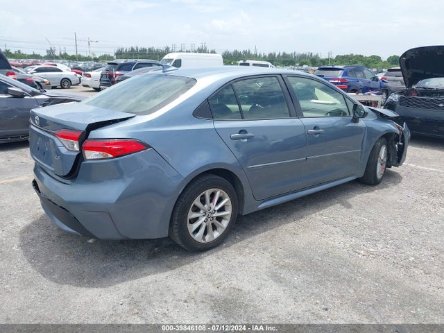 Toyota COROLLA LE 2021 JTDVPMAE2MJ133796 Image 4