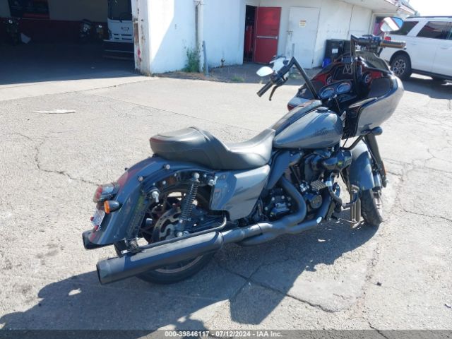 2022 HARLEY-DAVIDSON FLTRXST 1HD1ACL1XNB656529 Photo 3
