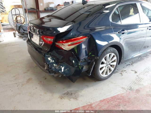 Toyota CAMRY LE 2019 4T1B11HK0KU854205 Image 17