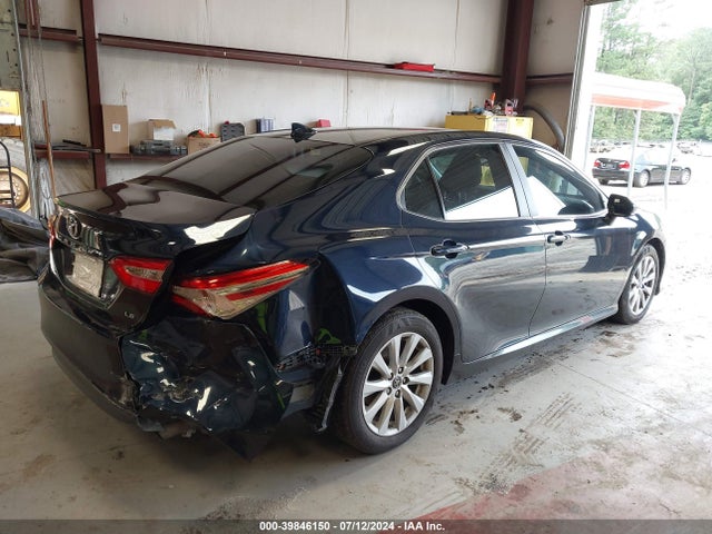 Toyota CAMRY LE 2019 4T1B11HK0KU854205 Image 4