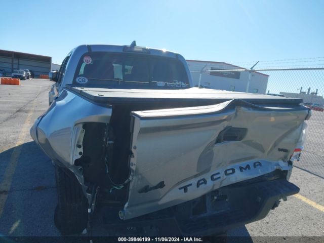 5TFCZ5AN7HX090390 Toyota Tacoma Sr5 V6