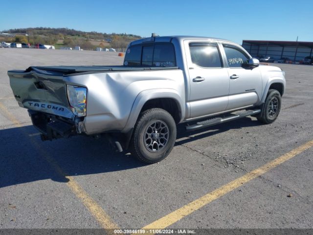 5TFCZ5AN7HX090390 Toyota Tacoma Sr5 V6