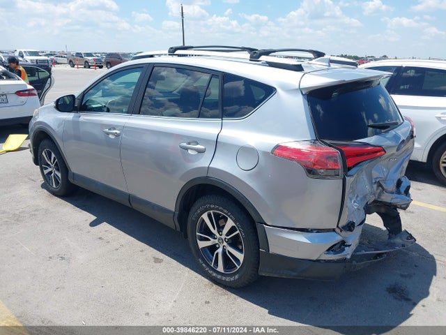 Toyota Rav4 Xle 2016 2T3WFREV4GW289360 Image 3