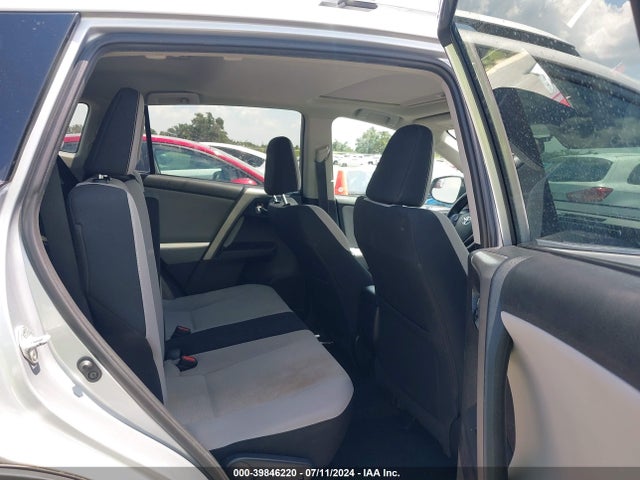 Toyota Rav4 Xle 2016 2T3WFREV4GW289360 Image 8