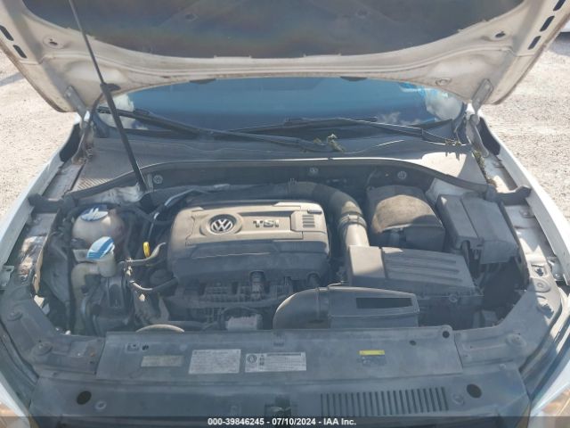 1VWBS7A31EC110384 Volkswagen Passat 1.8t Se