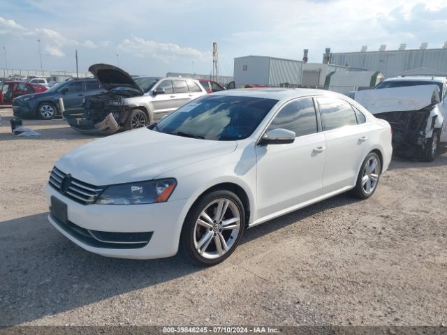 1VWBS7A31EC110384 Volkswagen Passat 1.8t Se