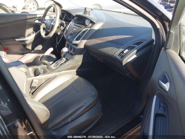 Ford FOCUS SE 2014 1FADP3K29EL264536 Image 5