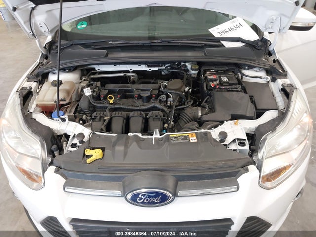 Ford FOCUS SE 2014 1FADP3K24EL179488 Image 10
