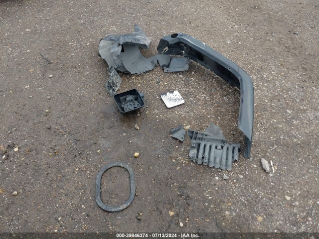 1C4BJWEG8FL527886 Jeep Wrangler Unlimited Sahara