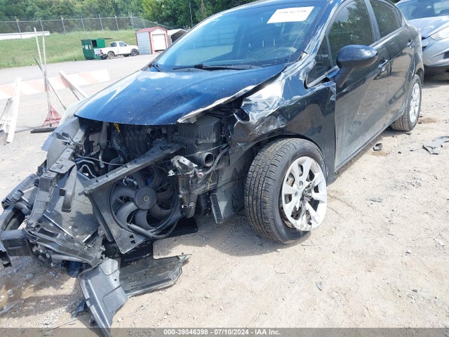 KIA RIO LX 2015 KNADM4A35F6441938 Image 6