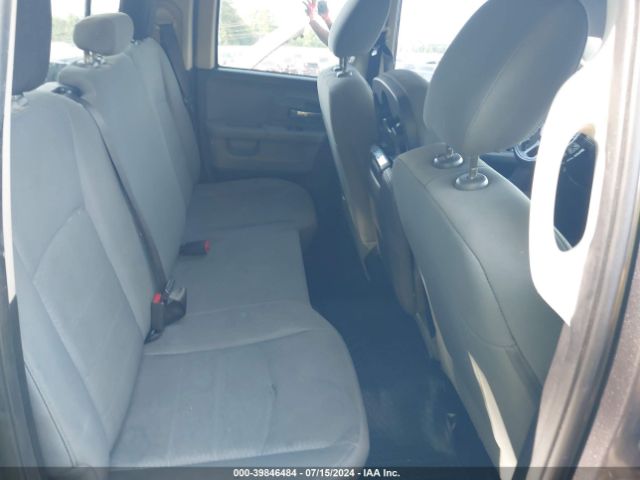 1C6RR6GTXGS226696 RAM 1500 Slt