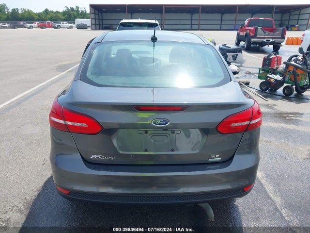 Ford FOCUS SE 2017 1FADP3FE3HL295192 Image 16