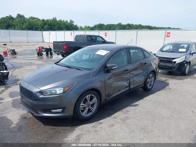 Ford FOCUS SE 2017 1FADP3FE3HL295192 Image 2