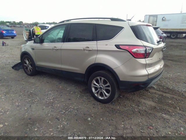 Ford ESCAPE SE 2018 1FMCU0GD7JUB75054 Image 3