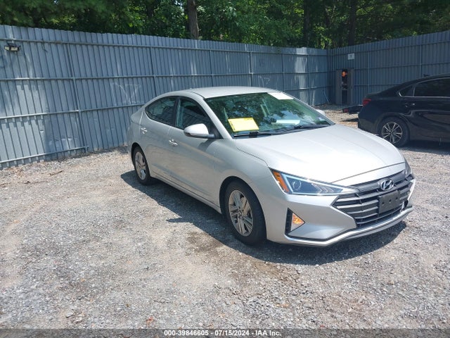 2019 5NPD84LF6KH474851 main image